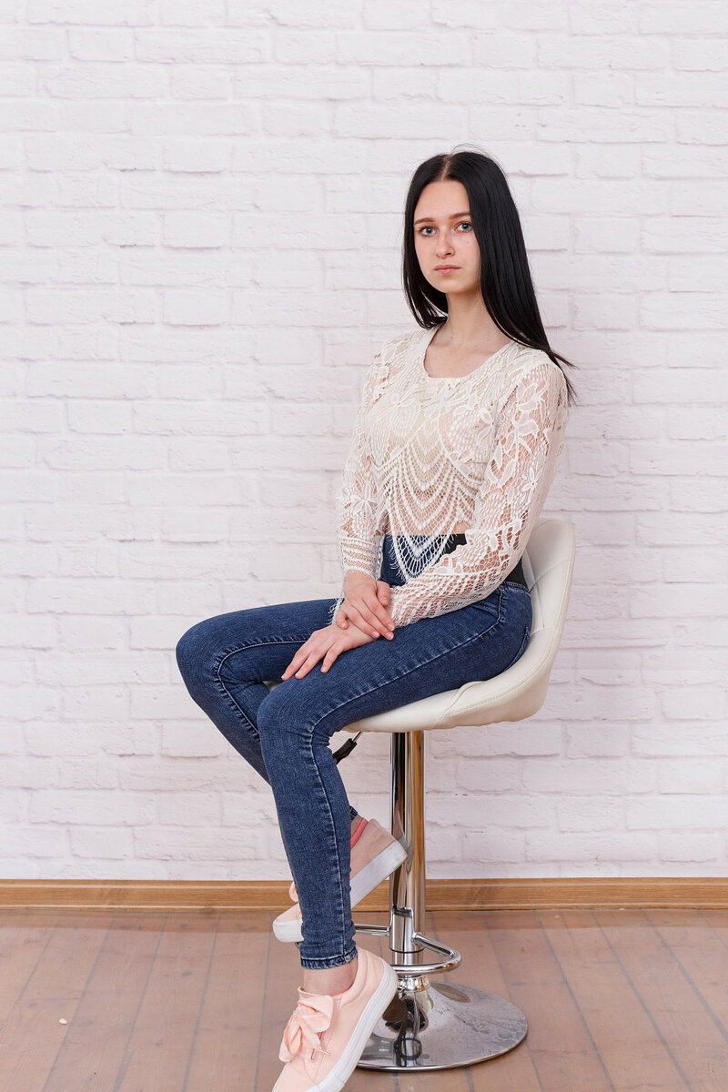 Юлечка, 25